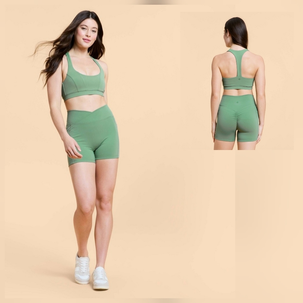 NEW! Blogilates Olive Green Princess Sports Bra Size XL
